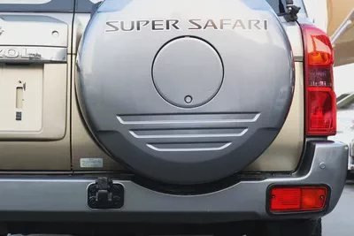 Nissan Super Safari 2018 Gold-6