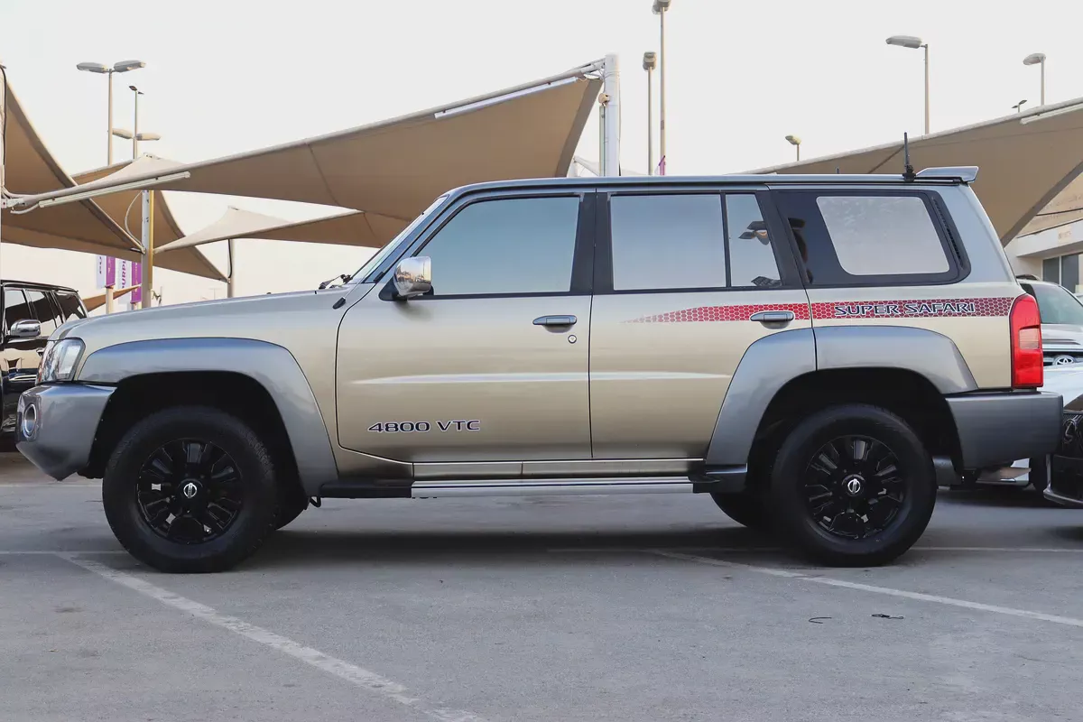 Nissan Super Safari 2018 Gold-3-3