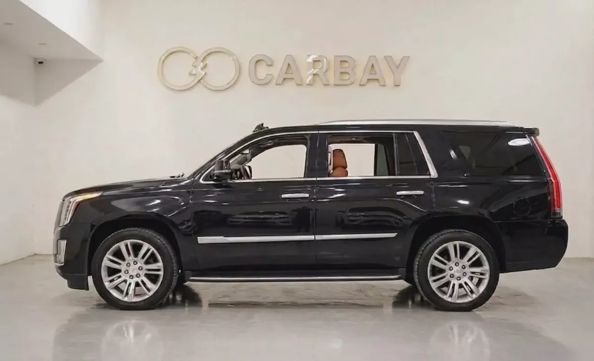 AED 1551 PM | CADILLAC ESCALADE PLATINUM 2020 | PRISTINE CONDITION | 1 YEAR WARRANTY | GCC-2-2