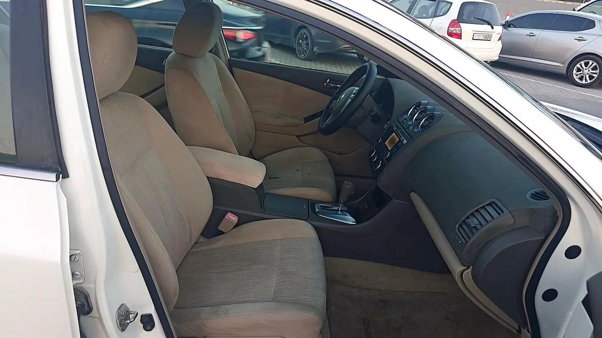 Nissan Altima SL 2011 - GCC Specs - Well Maintained-13-13