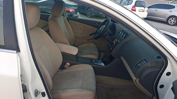 Nissan Altima SL 2011 - GCC Specs - Well Maintained