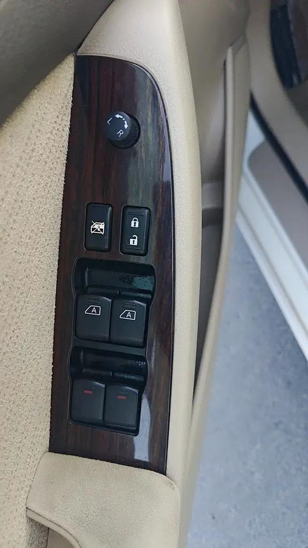 Nissan Altima SL 2011 - GCC Specs - Well Maintained
