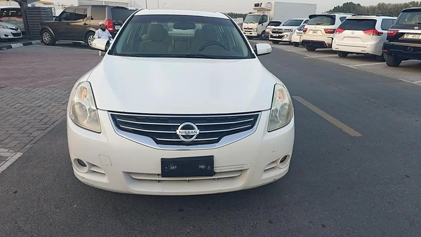 Nissan Altima SL 2011 - GCC Specs - Well Maintained