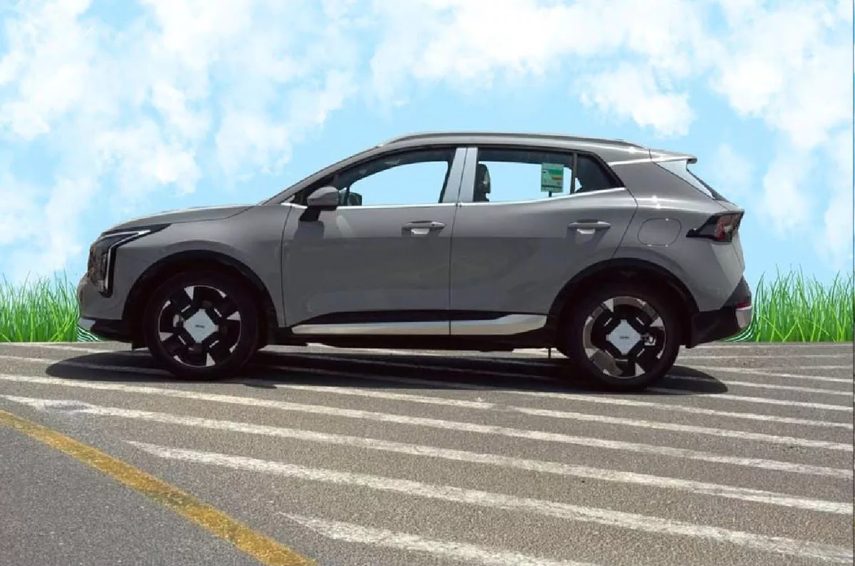 KIA SPORTAGE PETROL GCC 2026-10-10