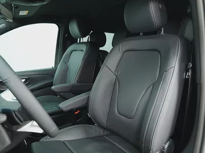 Dealer WARRANTY | GCC specs | 2026 Mercedes-Benz V300 AVANGARDE-9