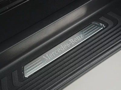 Dealer WARRANTY | GCC specs | 2026 Mercedes-Benz V300 AVANGARDE-18
