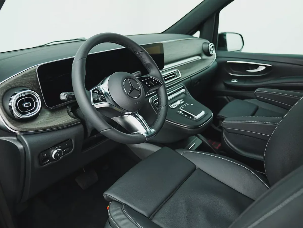 Dealer WARRANTY | GCC specs | 2026 Mercedes-Benz V300 AVANGARDE-11-11