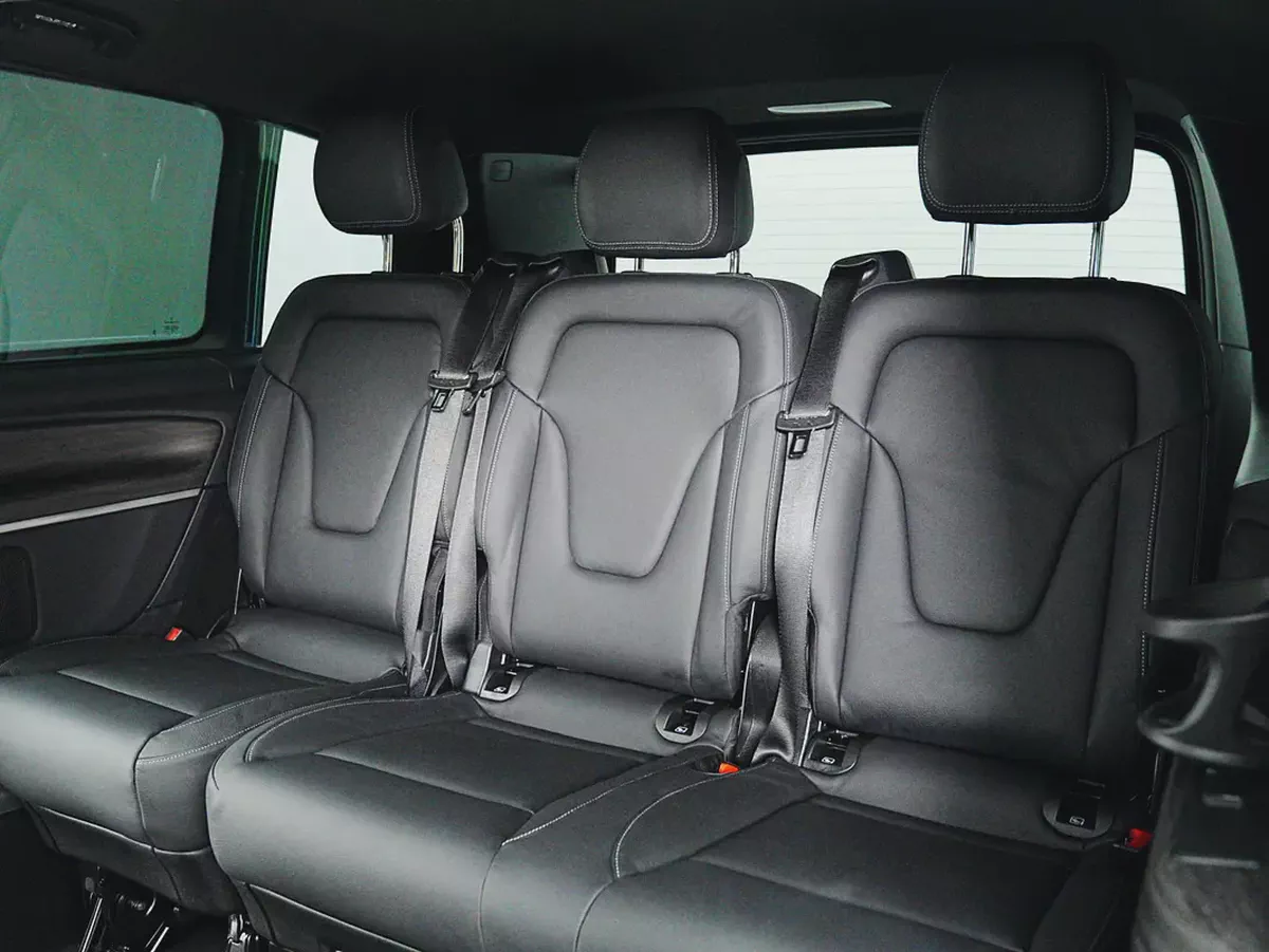Dealer WARRANTY | GCC specs | 2026 Mercedes-Benz V300 AVANGARDE-13-13