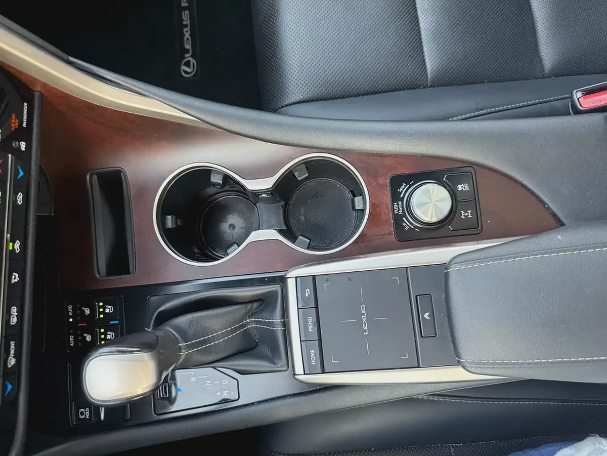 Lexus RX 350 Standard 2021 American Specs-8-8
