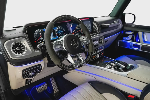2020 Mercedes-Benz G63 AMG / Mercedes- Benz Warranty / Full Service History