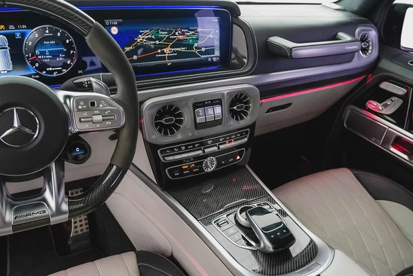 2020 Mercedes-Benz G63 AMG / Mercedes- Benz Warranty / Full Service History