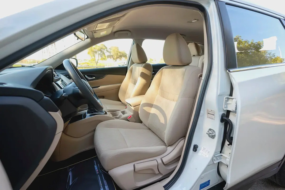 AED 748/month | X-Trail S | Free Warranty | GCC Specs | REF#N25301-9-9