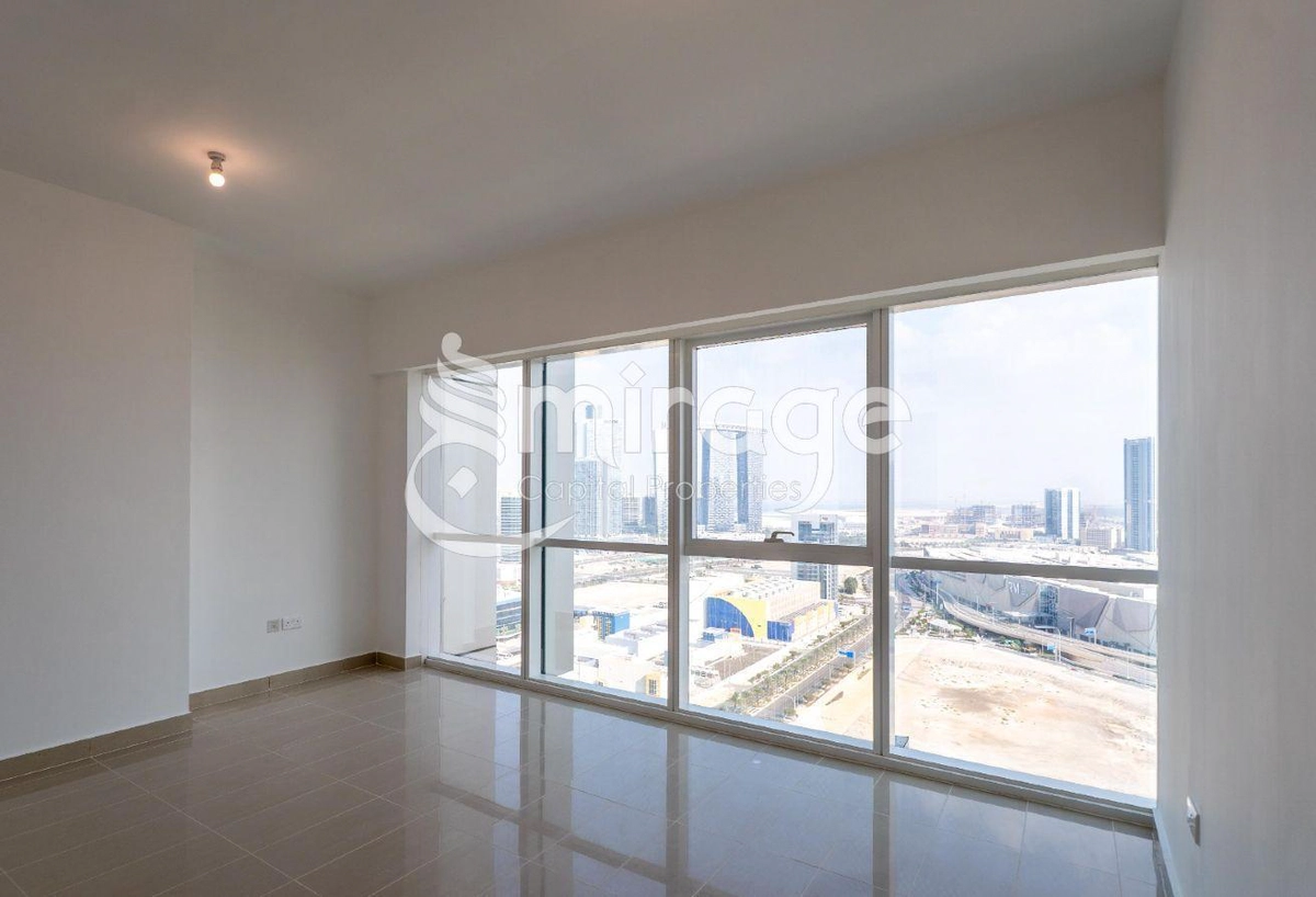 Elegant 3BR + Maid | Full Facilities | Prime Area