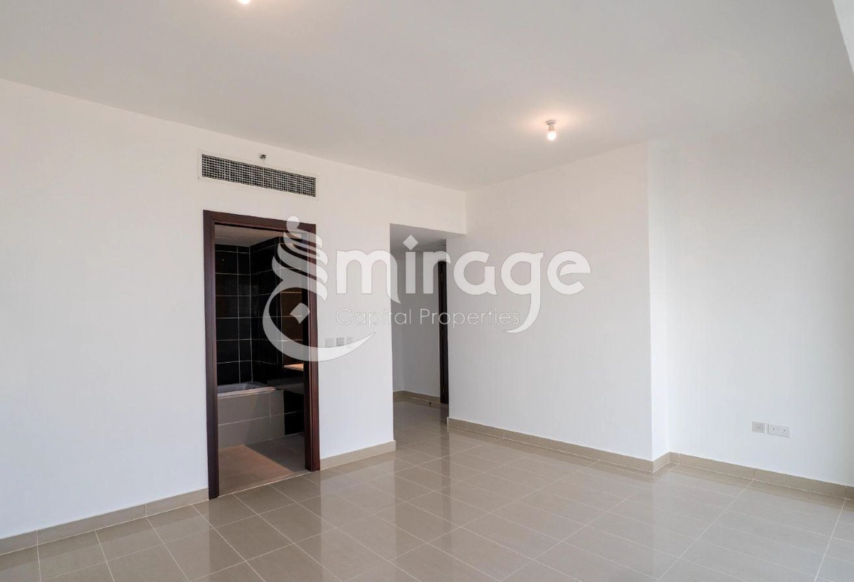 Elegant 3BR + Maid | Full Facilities | Prime Area