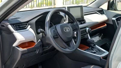 Toyota RAV4 ADVENTURE-V AWD 2.5L-9