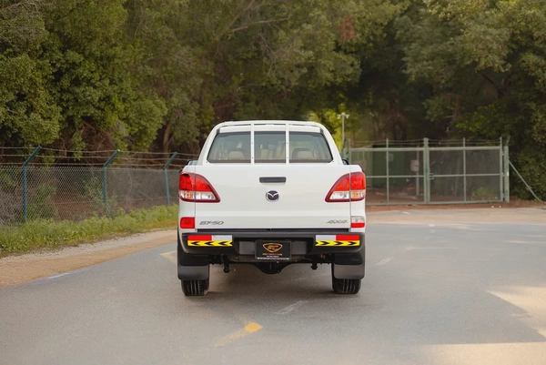 Mazda BT-50 | Double Cabin 4X4 | Manual | GCC Specs | Ref#M73264