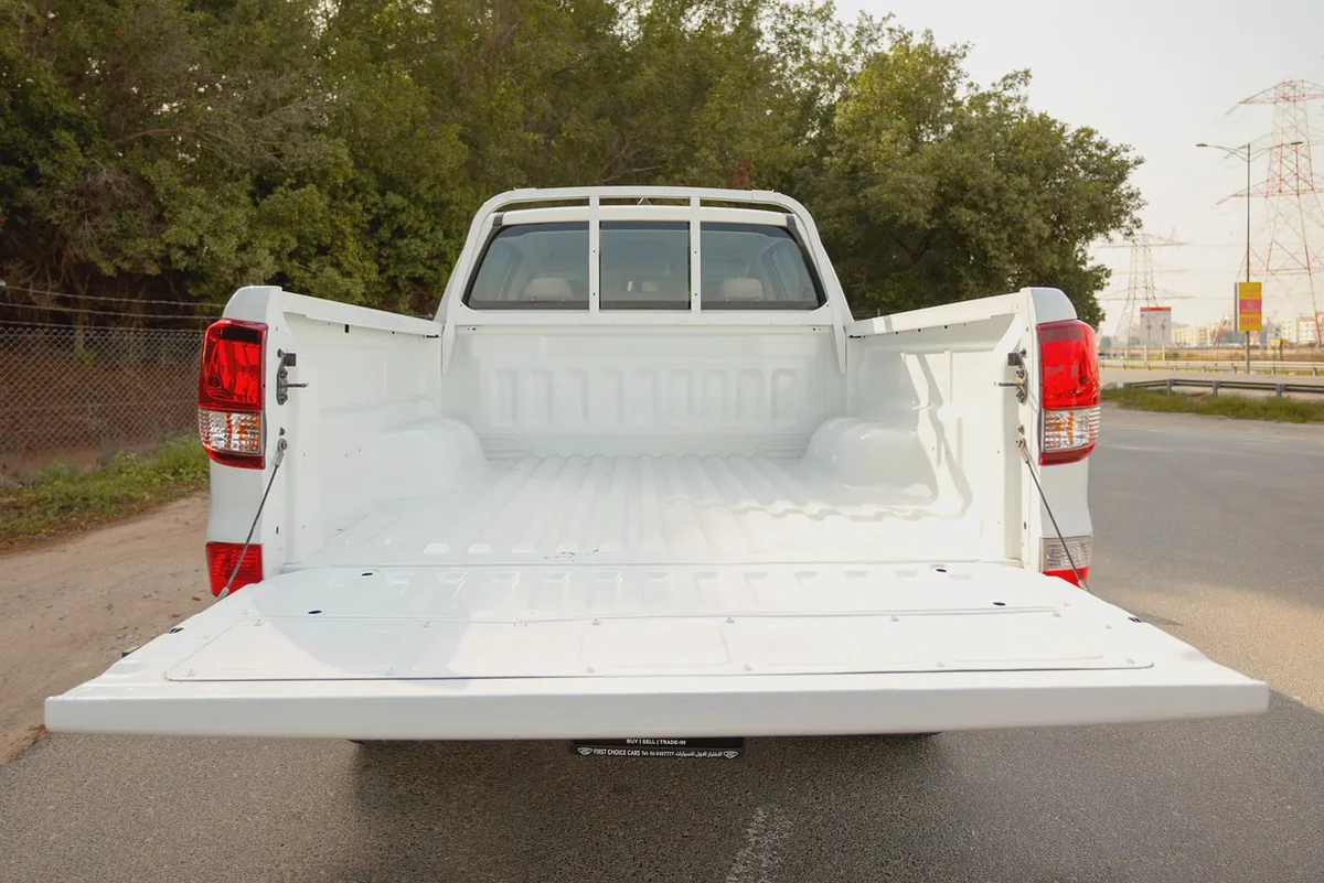 Mazda BT-50 | Double Cabin 4X4 | Manual | GCC Specs | Ref#M73264