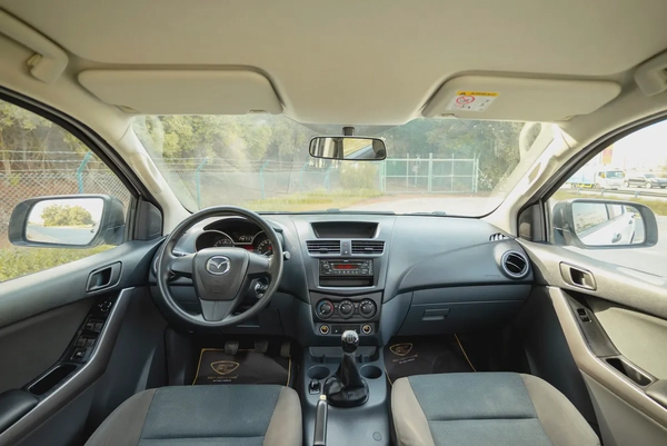 Mazda BT-50 | Double Cabin 4X4 | Manual | GCC Specs | Ref#M73264