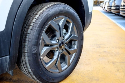 Kia Seltos EX GLS MID Kia Seltos 1.5L 2025 Model mid option-24