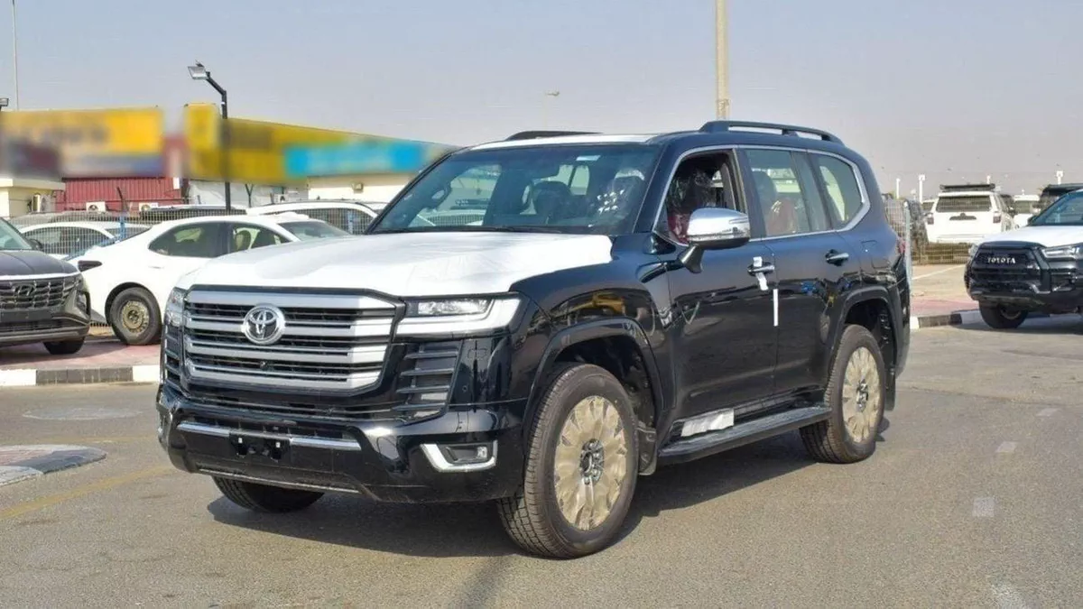 Toyota Land Cruiser VXR Toyota Land Cruiser VXR 3.3L Diesel 2025-1-0