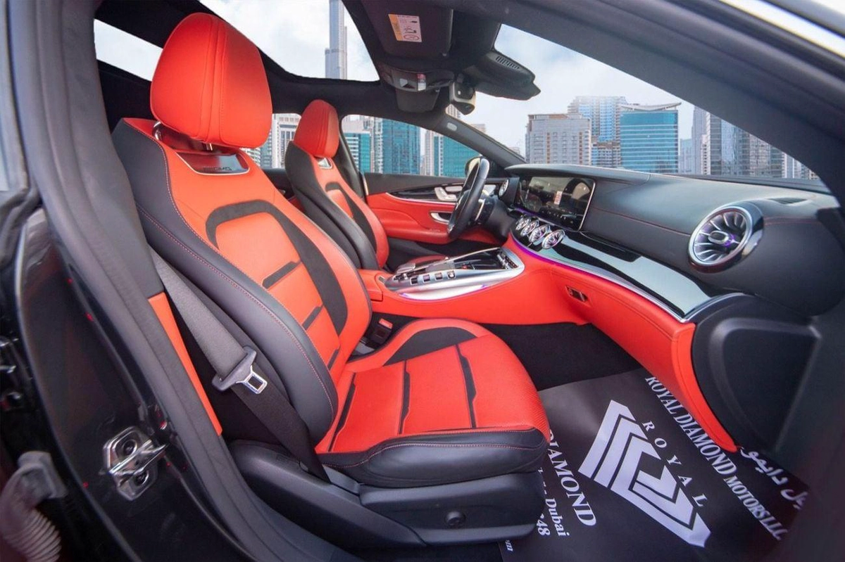 Mercedes Benz AMG GT 43 | GCC | Warranty and service contract-12-0