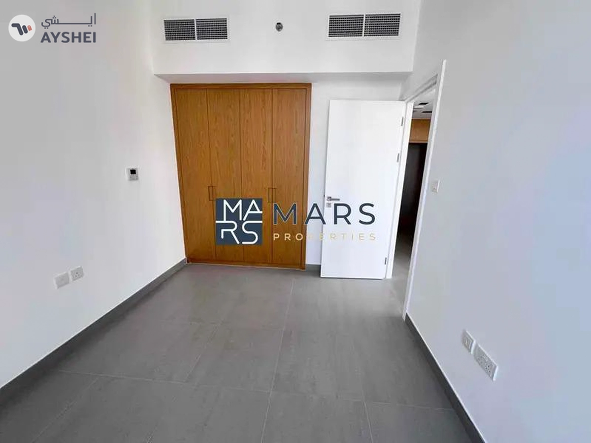 Luxurious brand new 1 BHK with all facilities available in Al mamsha-13-13