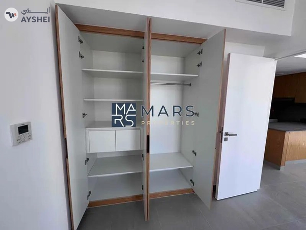 Luxurious brand new 1 BHK with all facilities available in Al mamsha
