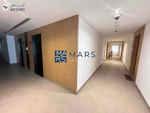 Luxurious brand new 1 BHK with all facilities available in Al mamsha