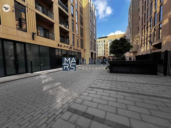 Luxurious brand new 1 BHK with all facilities available in Al mamsha