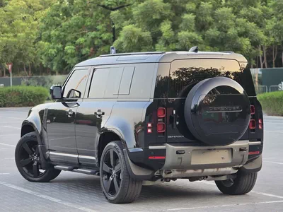 Defender 110 X-Dynamic HSE 2025 | GCC Specs | Brand New | Perfect condition | Under warranty 2 years-4