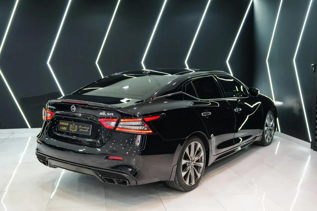 Nissan Maxima SR