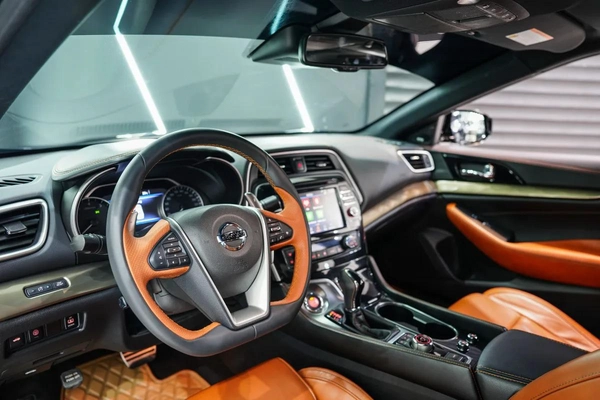 Nissan Maxima SR