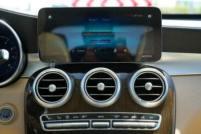Mercedes-Benz GLC 300 4MATIC 2020 - American Specs-11