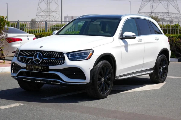 Mercedes-Benz GLC 300 4MATIC 2020 - American Specs