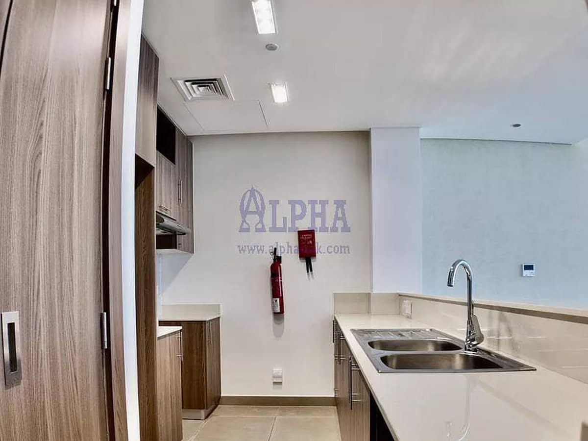 Seaview| Unfurnished | New Apartment-4-4
