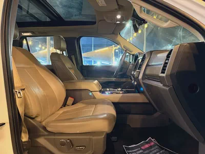 FORD EXPEDITION XLT 2019 GCC | ACCIDENTS FREE | ORIGINAL PAINT-16