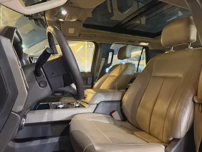 FORD EXPEDITION XLT 2019 GCC | ACCIDENTS FREE | ORIGINAL PAINT-8