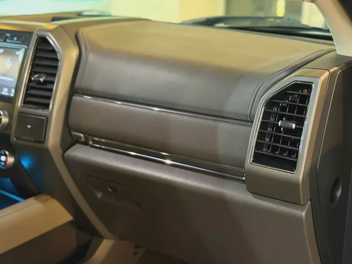 FORD EXPEDITION XLT 2019 GCC | ACCIDENTS FREE | ORIGINAL PAINT-17-17