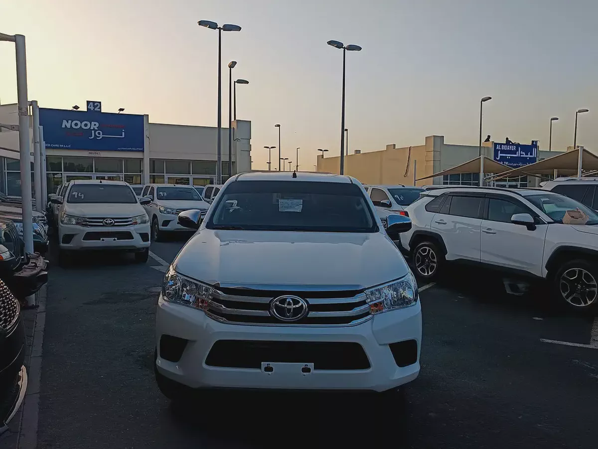 Toyota Hilux Double Cab GL 2022 - GCC Specs - Excellent Condition-3-3