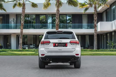 1,528 P.M |  Grand Cherokee Limited | 0% Downpayment | Perfect Condition!-4