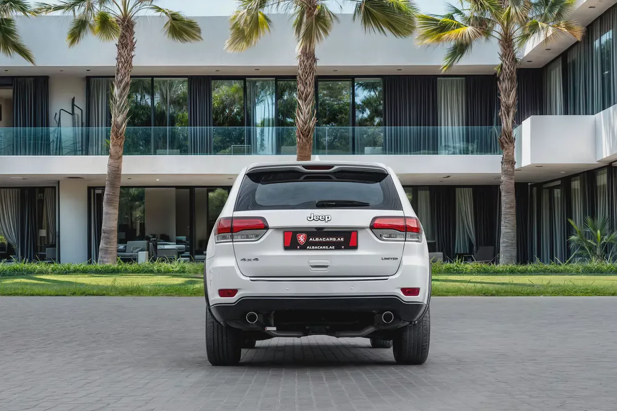 1,528 P.M |  Grand Cherokee Limited | 0% Downpayment | Perfect Condition!-4-4