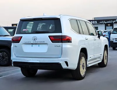 Toyota Land Cruiser VXR TOYOTA LANDCRUISER LC300 VXR TWIN TURBO AURO KIT FULL OPTION SA PETROL AT 3.5L V6 4WD (CODE # VXRSAA-3