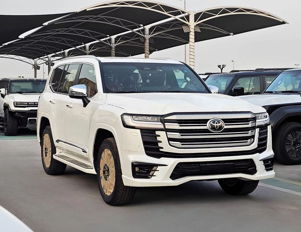 Toyota Land Cruiser VXR TOYOTA LANDCRUISER LC300 VXR TWIN TURBO AURO KIT FULL OPTION SA PETROL AT 3.5L V6 4WD (CODE # VXRSAA-1-0