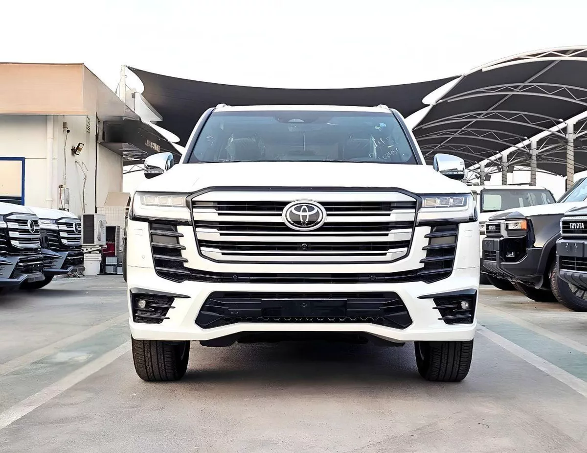 Toyota Land Cruiser VXR TOYOTA LANDCRUISER LC300 VXR TWIN TURBO AURO KIT FULL OPTION SA PETROL AT 3.5L V6 4WD (CODE # VXRSAA-2-0