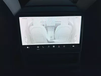 2024 Tesla Model 3 Long Range Dual Motor GCC Specs-10