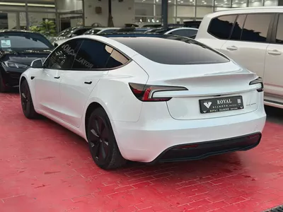 2024 Tesla Model 3 Long Range Dual Motor GCC Specs-5