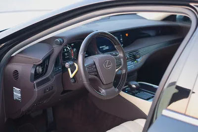 LEXUS LS 2020-9
