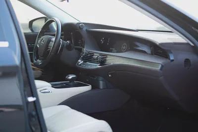 LEXUS LS 2020-11