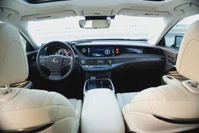 LEXUS LS 2020-8