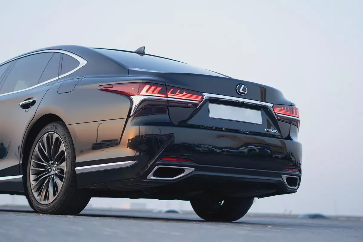 LEXUS LS 2020-6-6